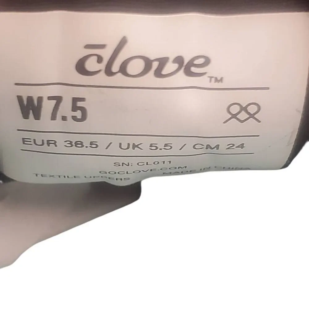 Clove Classic Night Shift Black/White Women's Bungee Athletic Shoe 7.5